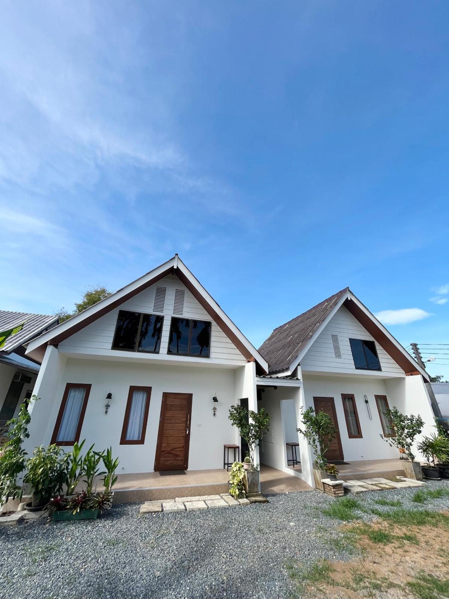 ครูหนูบ้านพัก แหลมงอบ Krunou Baanpak Trat Extérieur photo