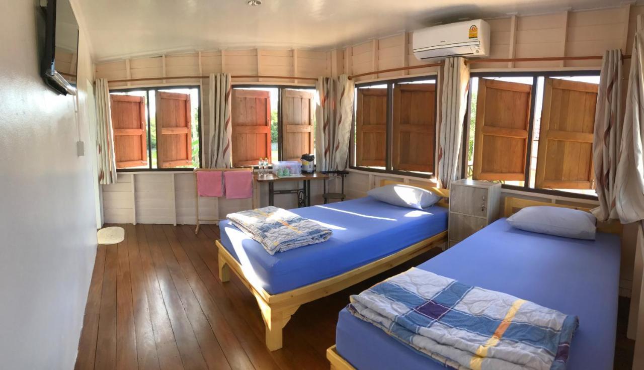 ครูหนูบ้านพัก แหลมงอบ Krunou Baanpak Trat Extérieur photo