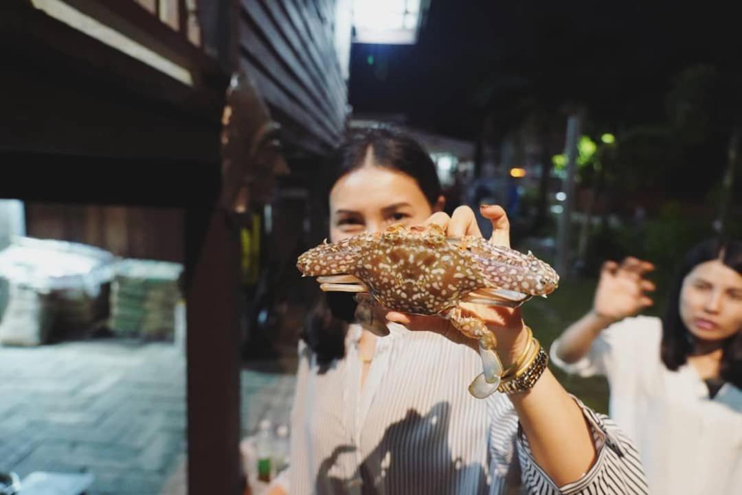 ครูหนูบ้านพัก แหลมงอบ Krunou Baanpak Trat Extérieur photo