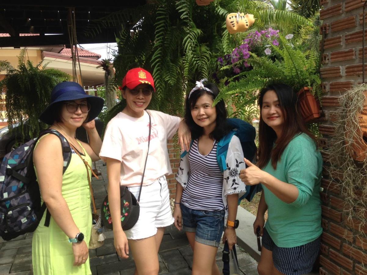 ครูหนูบ้านพัก แหลมงอบ Krunou Baanpak Trat Extérieur photo